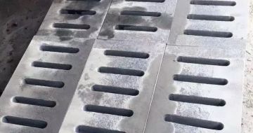 崇左 芝麻灰石材沟盖板
