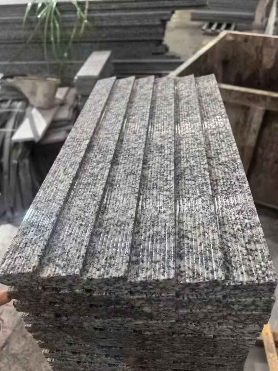 崇左 狼牙石