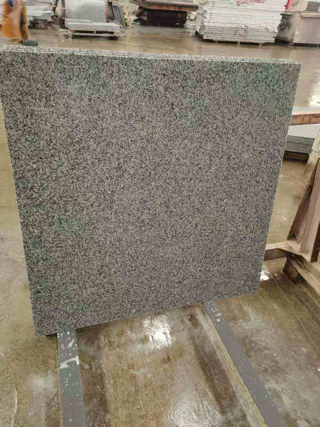 崇左 芝麻白光面900*900，高地铁标准