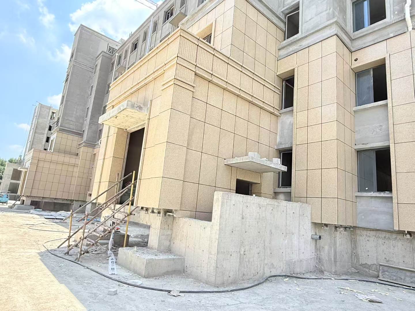 崇左 黄金麻干挂，工地实拍
